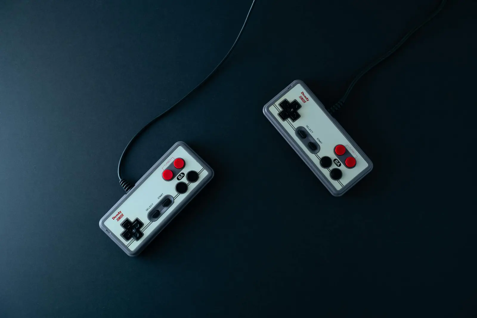 Playtesting session with controllers